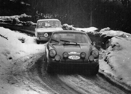 Pauli Toivonen i Martti Tiukkanen – Porsche 911 T.